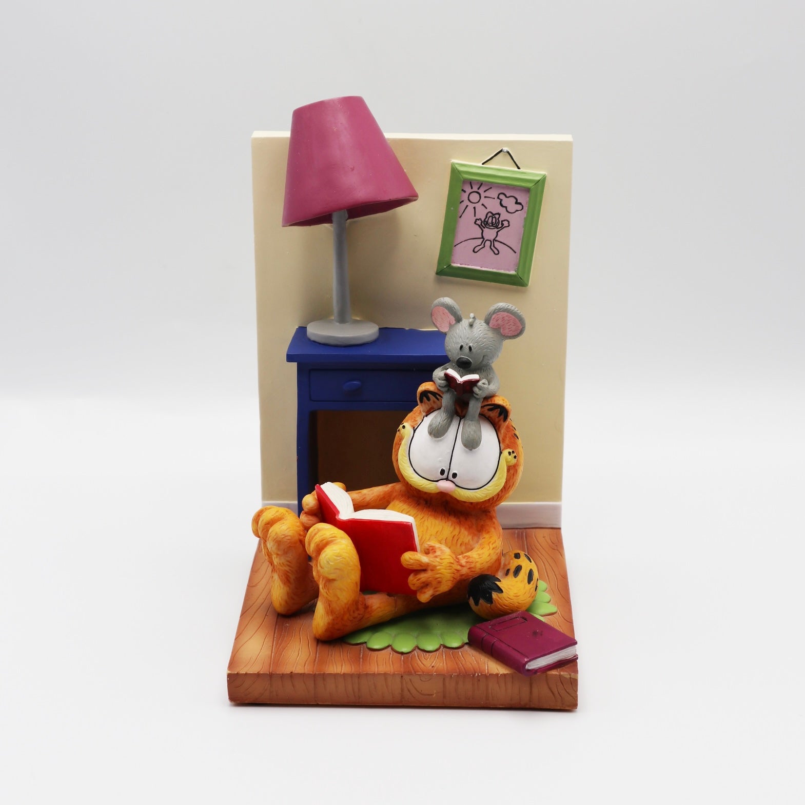 Garfield Reading Book End image 0