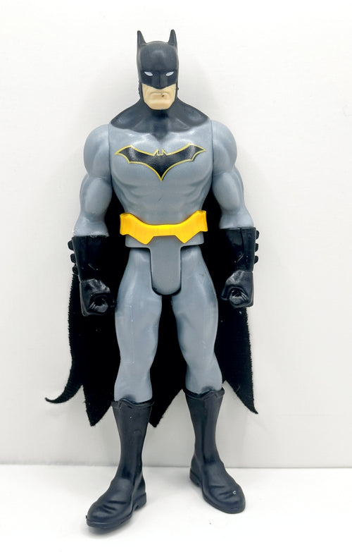 Batman W/ Felt Cape  6" Figure (2017) image 0