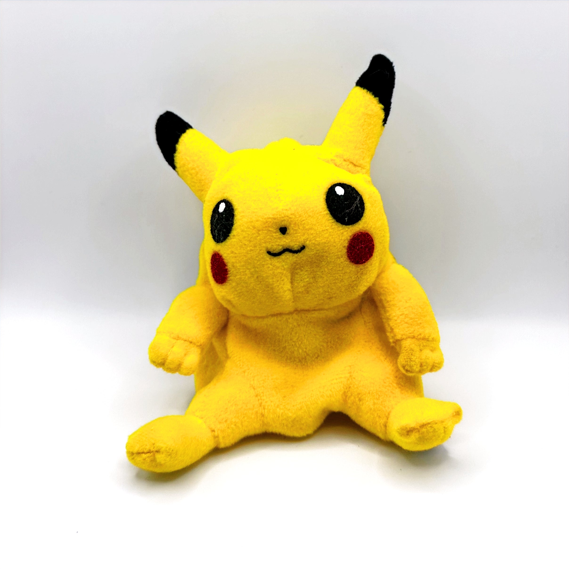Pokemon Pikachu 4" Plush image 0