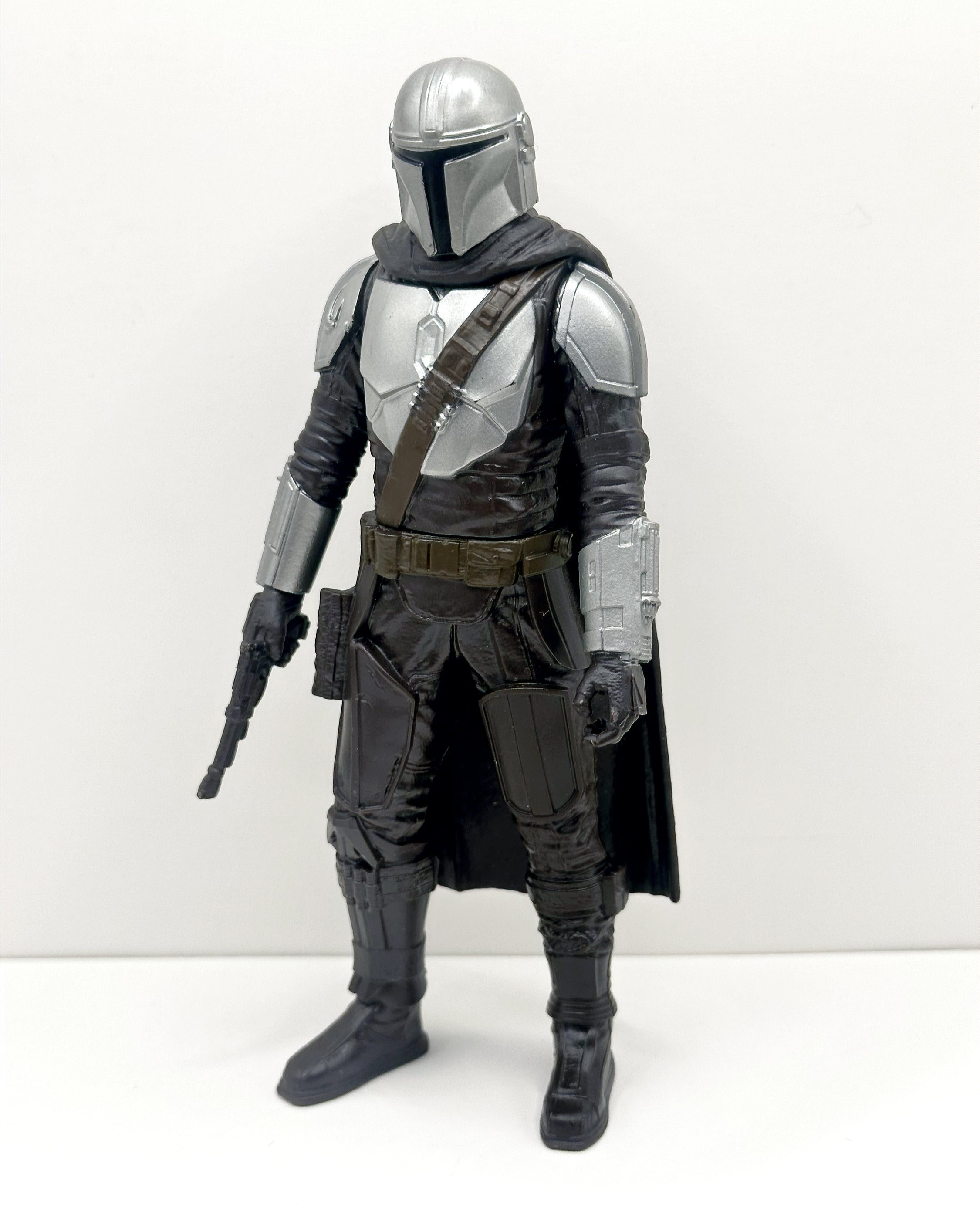 Star Wars The Mandalorian 6" Figure image 0